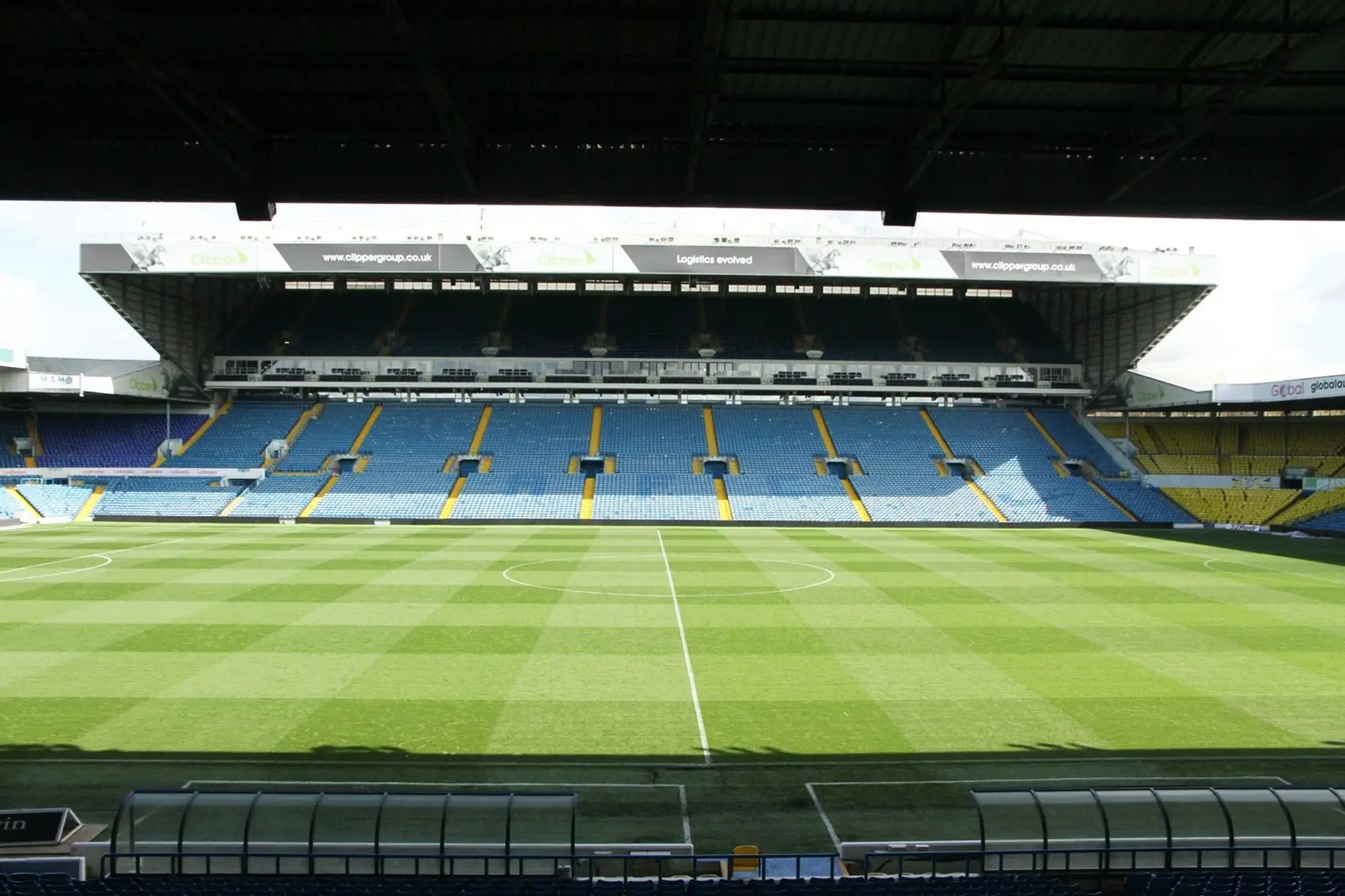 Sân vận động Elland Road: Khám phá lịch sử và sức hấp dẫn của sân nhà Leeds United