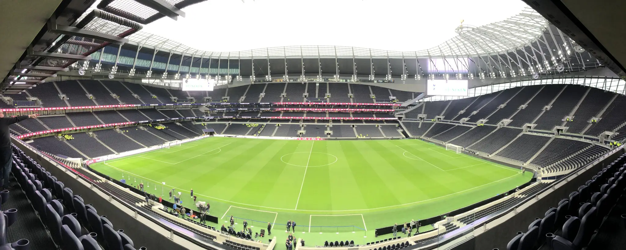 Sân vận động Tottenham Hotspur Stadium: Điểm đến hấp dẫn cho fan bóng đá!