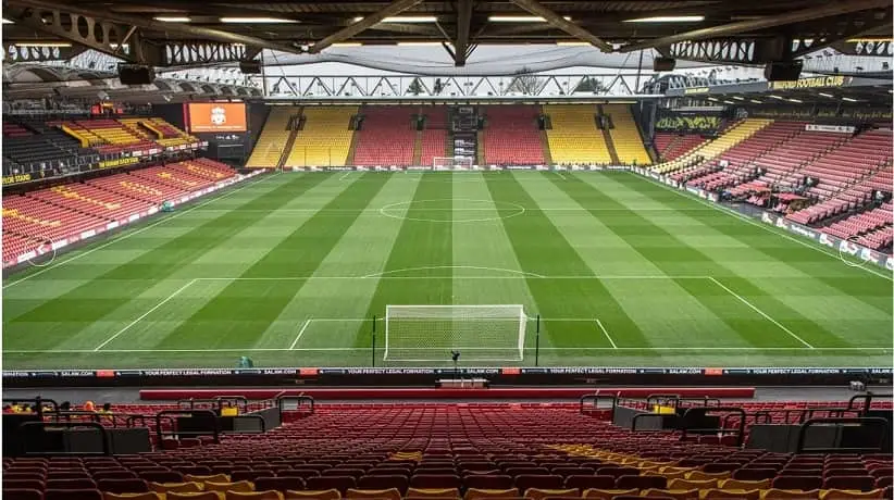 Sân vận động Vicarage Road - Lịch sử và Tương lai của Đội bóng của Watford