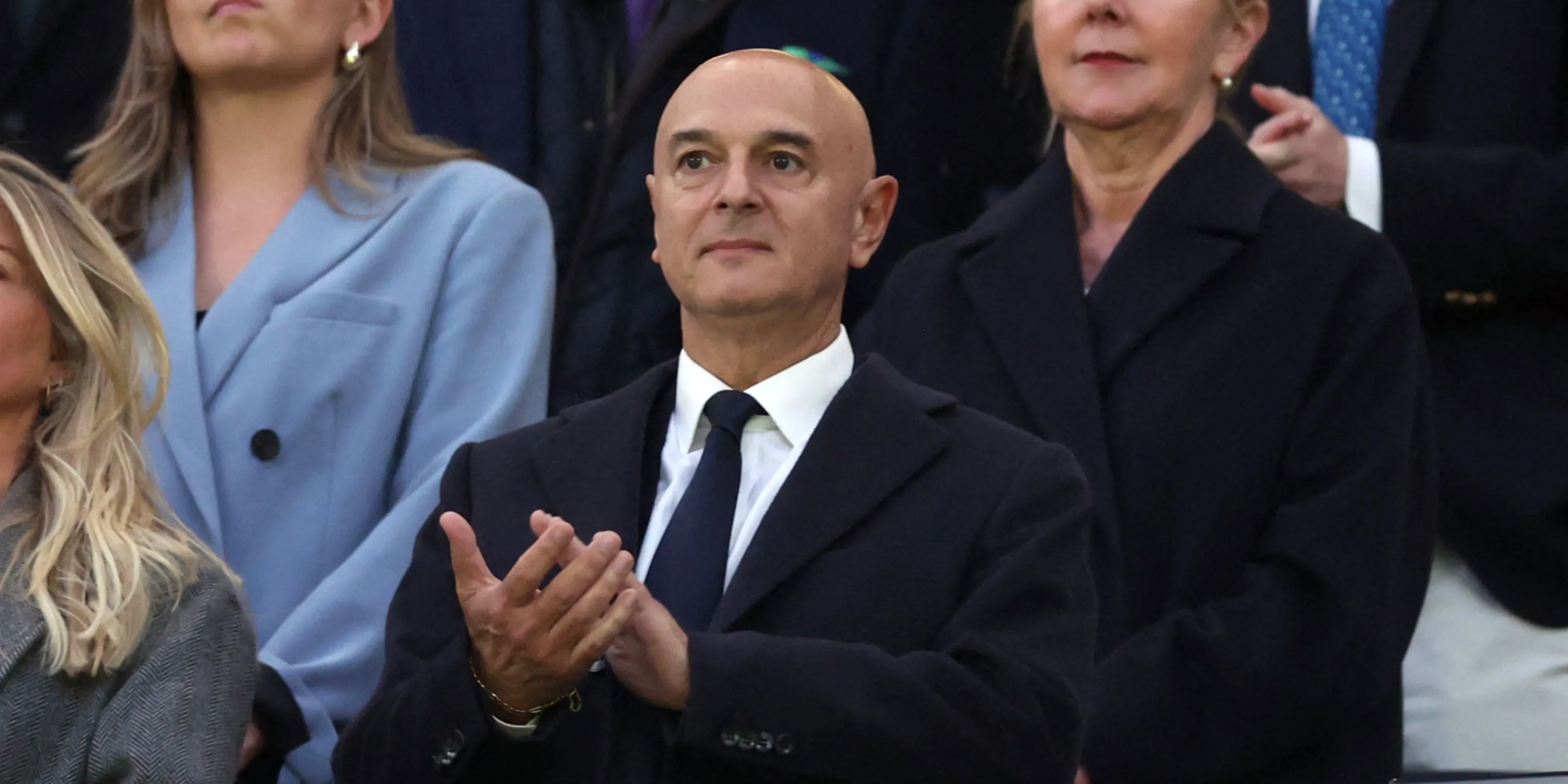 Chủ tịch Tottenham Daniel Levy trong một trận đấu Premier League
