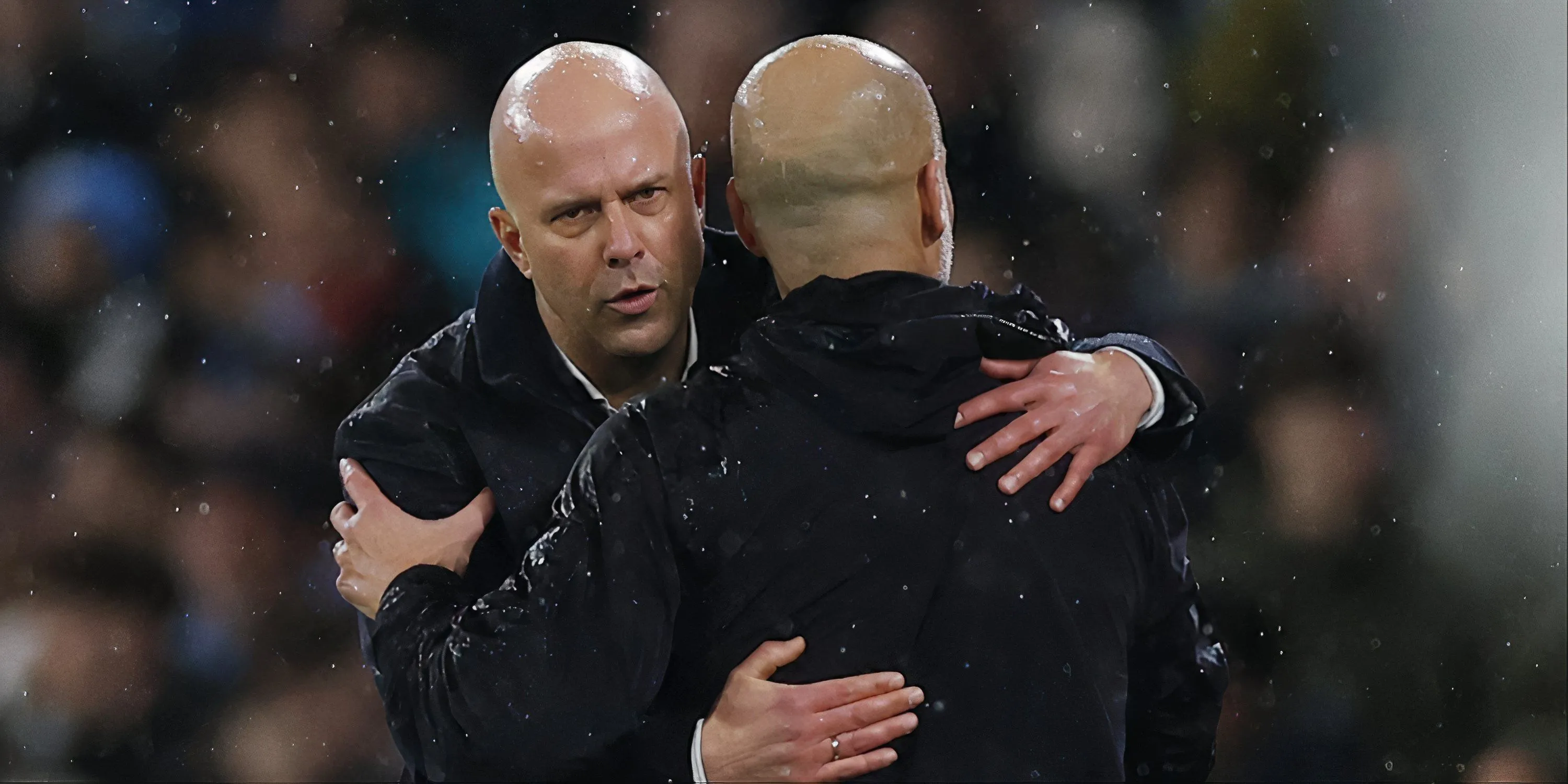 HLV Arne Slot của Liverpool và Pep Guardiola của Man City đối đầu tại Premier League