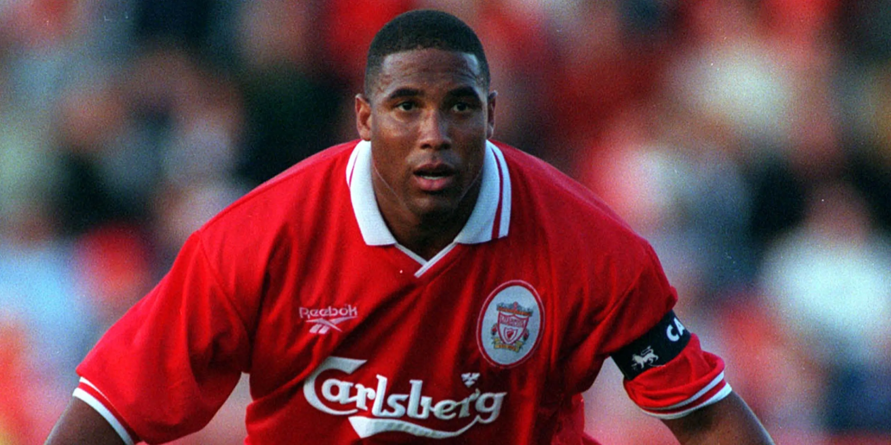Huyền thoại John Barnes của Liverpool