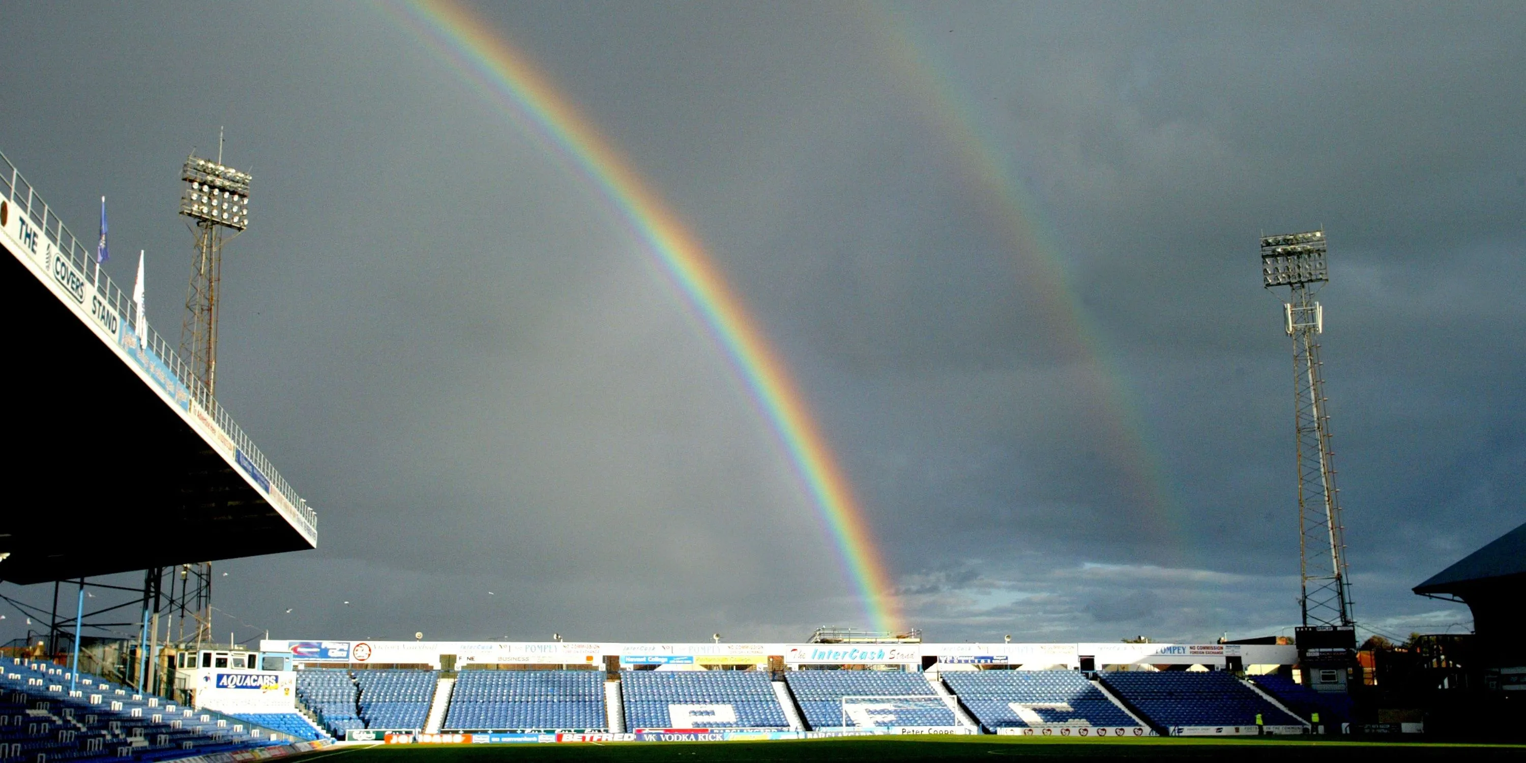 Sân vận động Fratton Park của câu lạc bộ Portsmouth