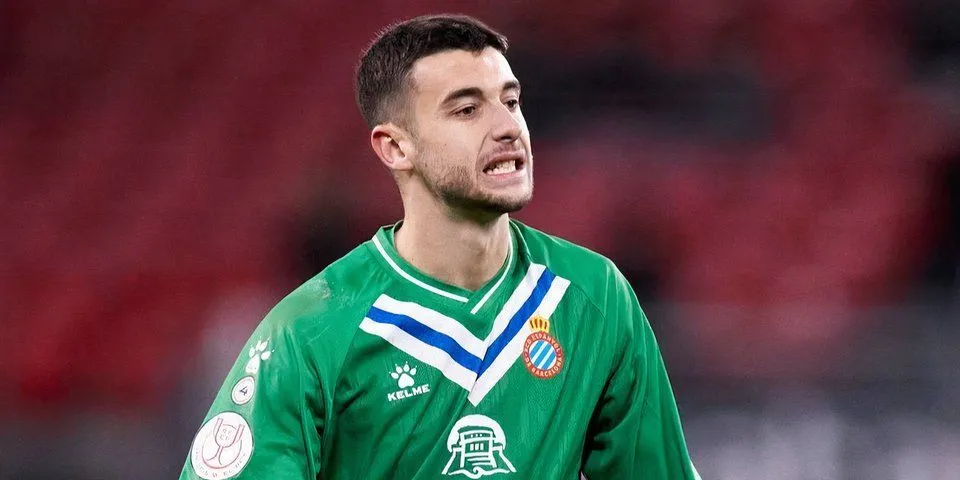 Thủ môn Joan Garcia của Espanyol, mục tiêu chuyển nhượng của Arsenal