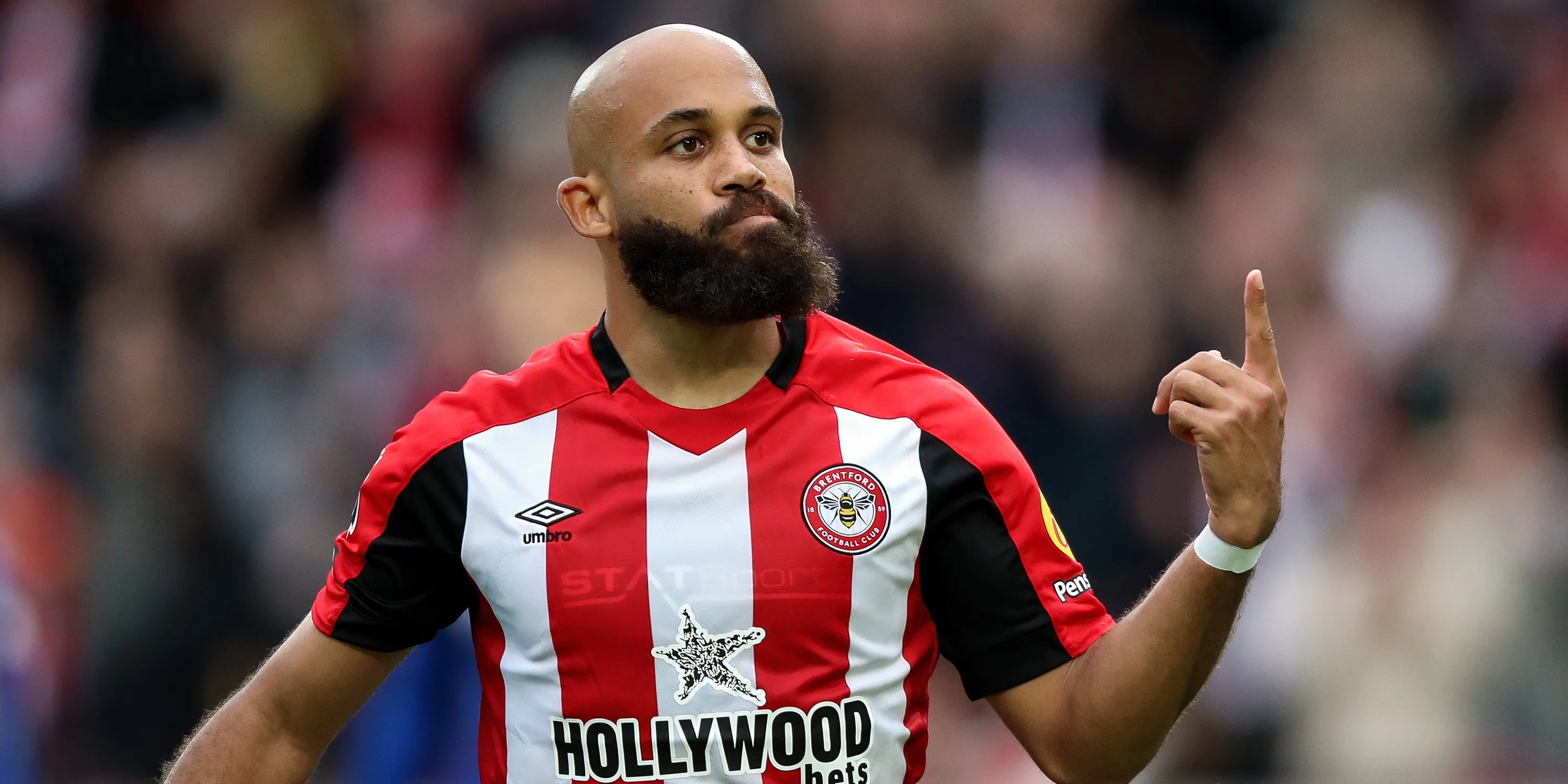 Bryan Mbeumo ăn mừng sau khi ghi bàn cho Brentford tại Premier League