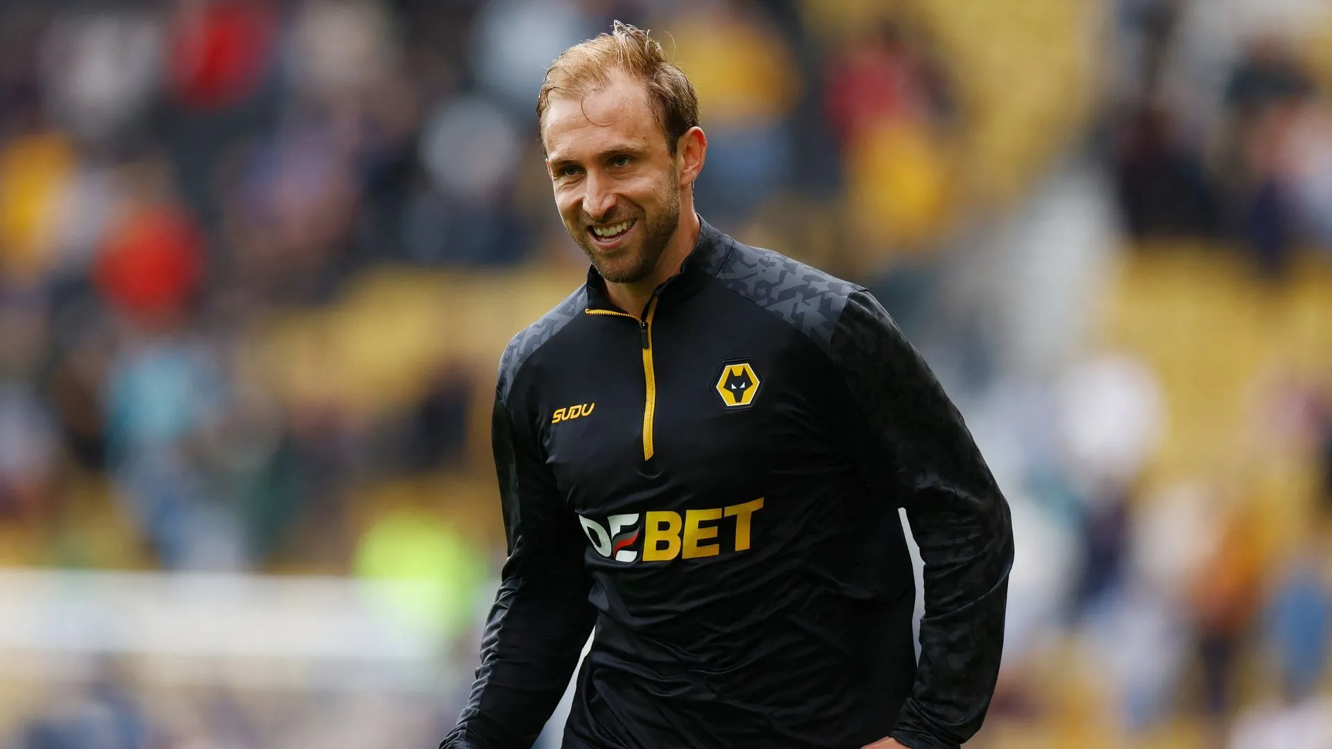 Hậu vệ Craig Dawson trong màu áo Wolves