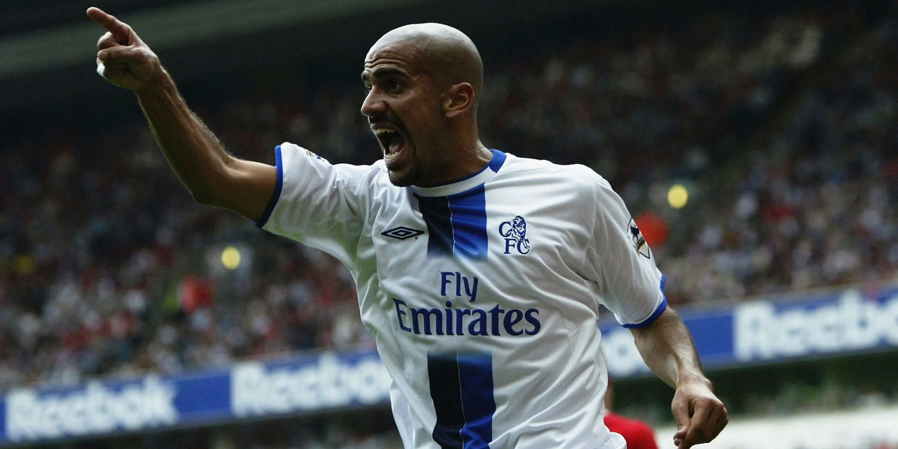 Juan Sebastian Veron trong màu áo Chelsea tại Premier League