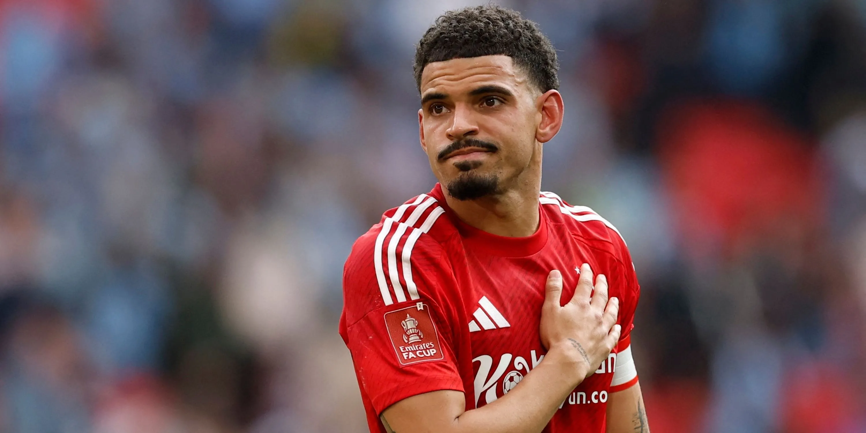 Morgan Gibbs-White của Nottingham Forest