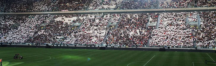 Hình ảnh cận cảnh các khu vực khán đài tại Allianz Stadium