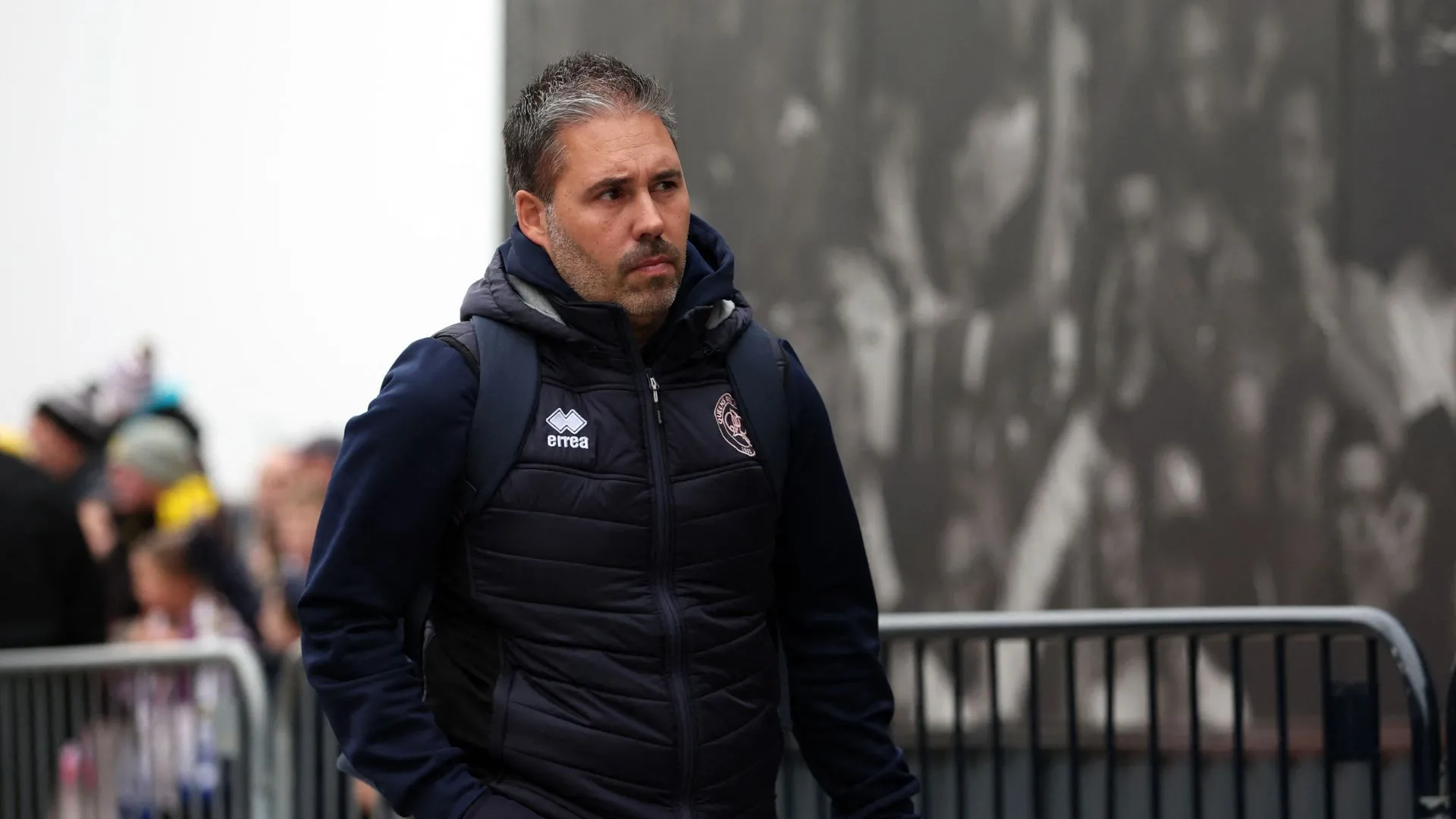 HLV Marti Cifuentes được cho là sẵn sàng giảm lương để dẫn dắt Leicester City
