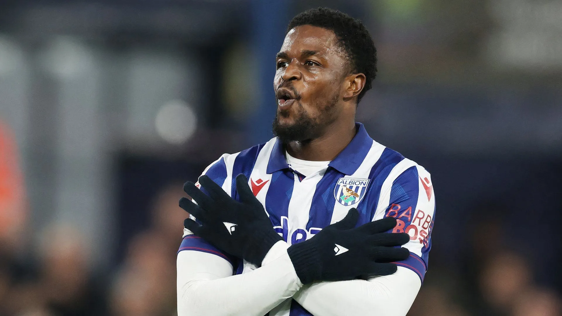 Josh Maja trong màu áo West Bromwich Albion thi đấu tại Championship