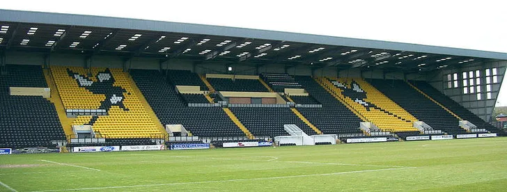 Khán đài Derek Pavis, khu vực chính và lớn nhất tại sân Meadow Lane