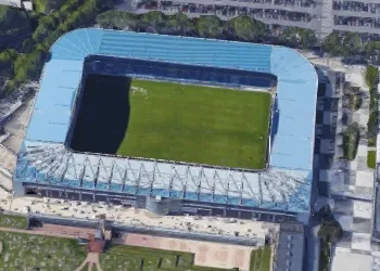 Sân Mendizorrotza trầm mặc dưới bầu trời xứ Basque, nơi lịch sử Deportivo Alavés được viết nên.