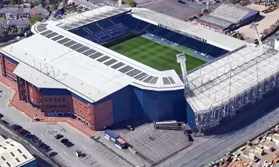 Sân The Hawthorns nhìn từ trên cao, biểu tượng West Bromwich Albion