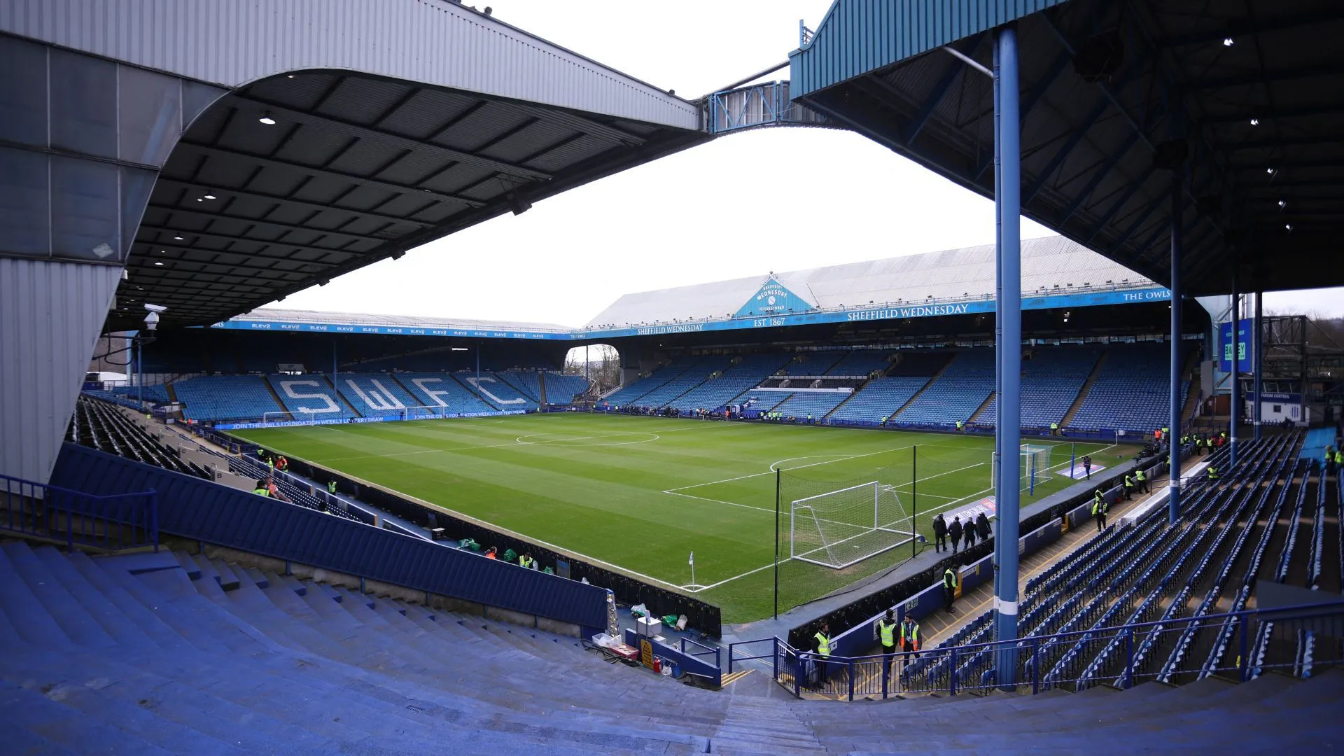 Sân vận động Hillsborough của Sheffield Wednesday, nơi chứng kiến những khó khăn tài chính của CLB