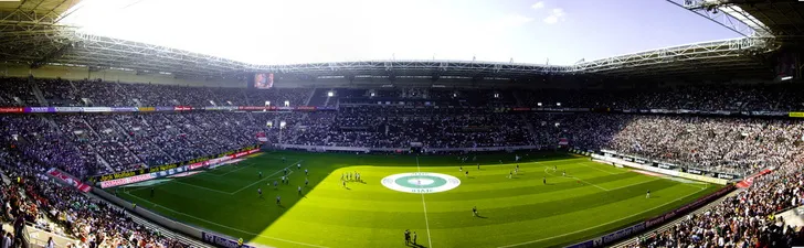 Sơ đồ chỗ ngồi chi tiết tại sân vận động Borussia-Park, hướng dẫn các khu vực khán đài