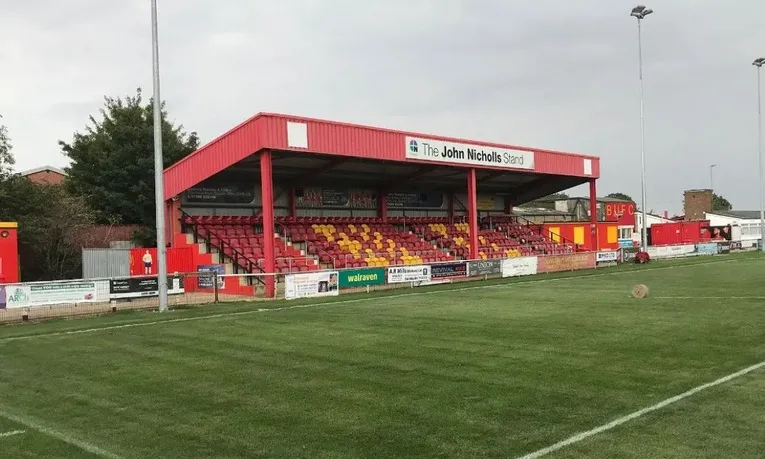 Sơ đồ Spencer Stadium với khán đài John Nicholl