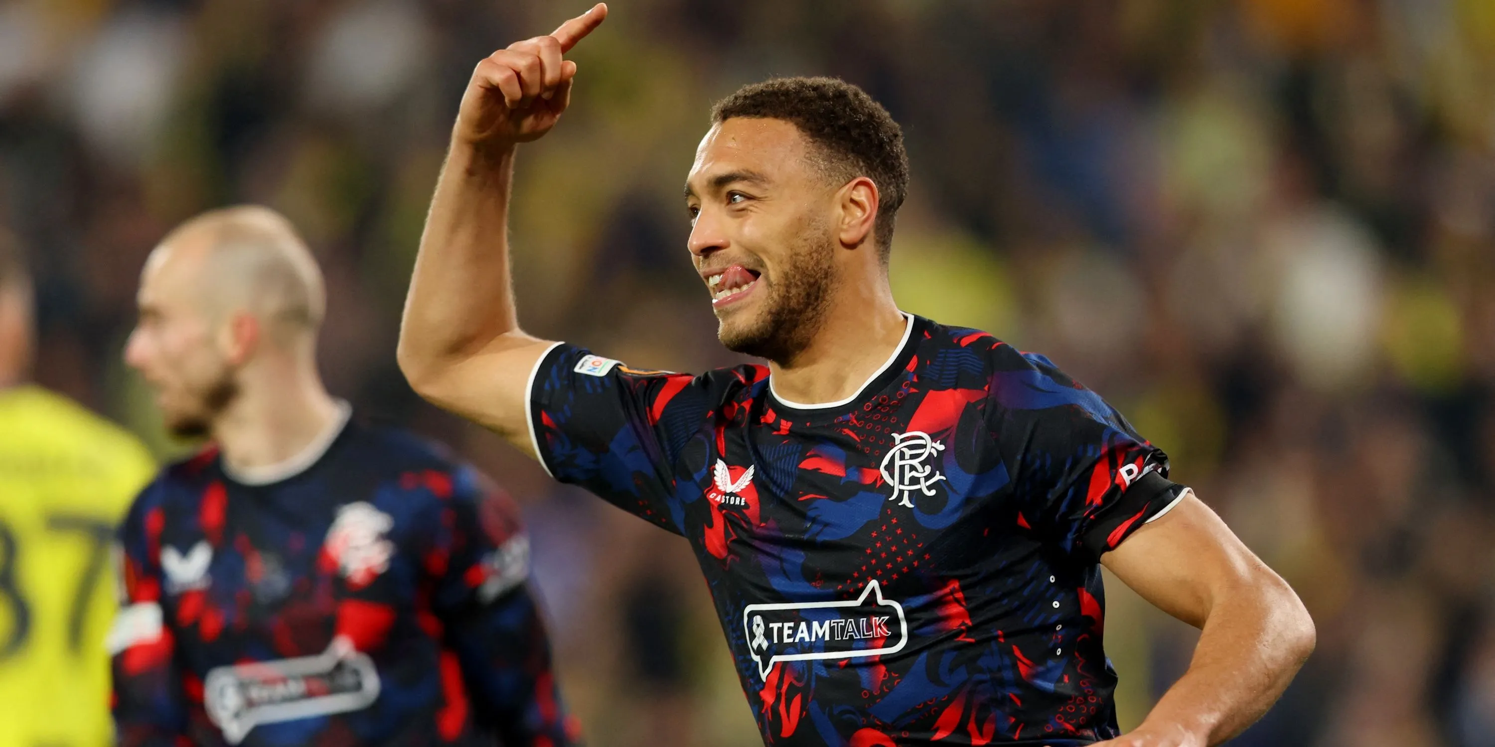 Cyriel Dessers của Rangers ăn mừng bàn thắng không được công nhận