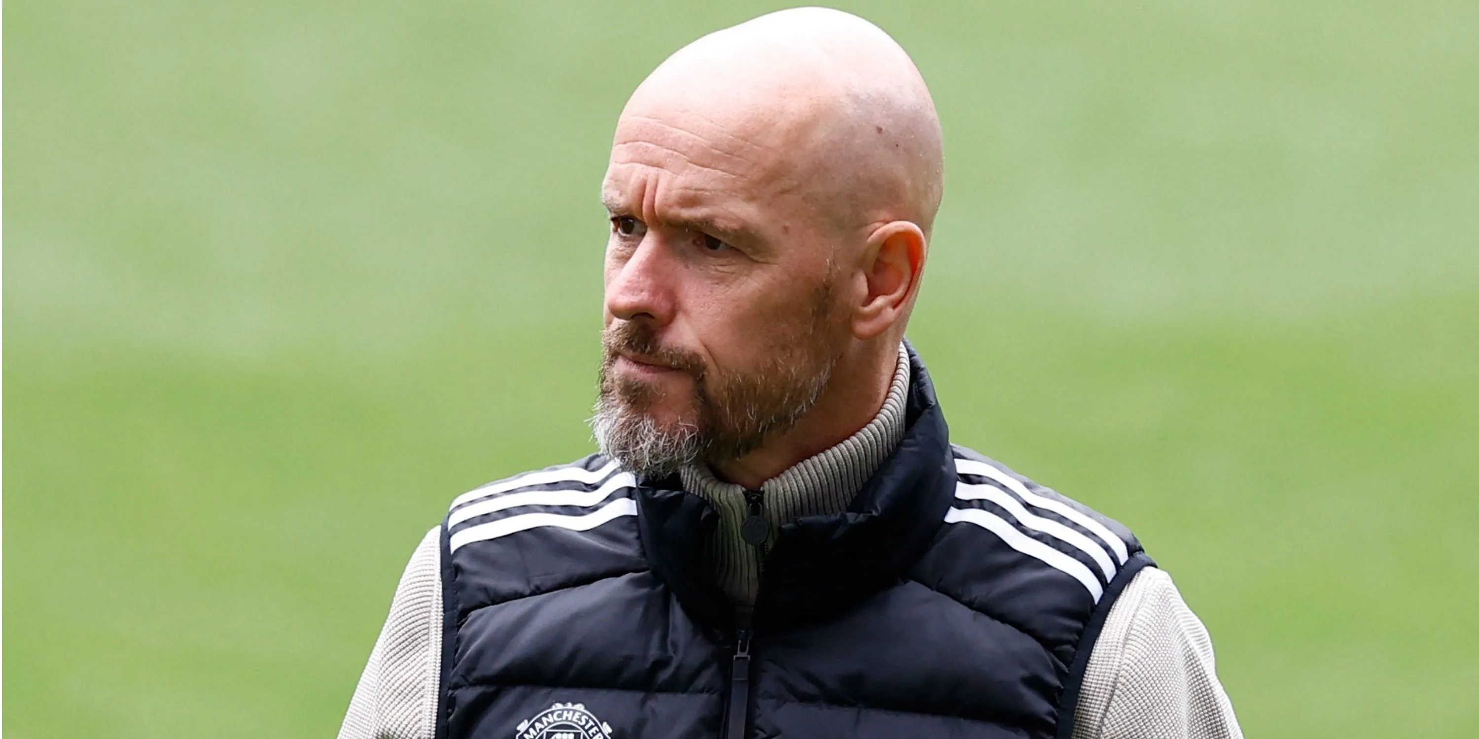 Erik ten Hag, người từng để lại những bài học đắt giá về chuyển nhượng tại Old Trafford.