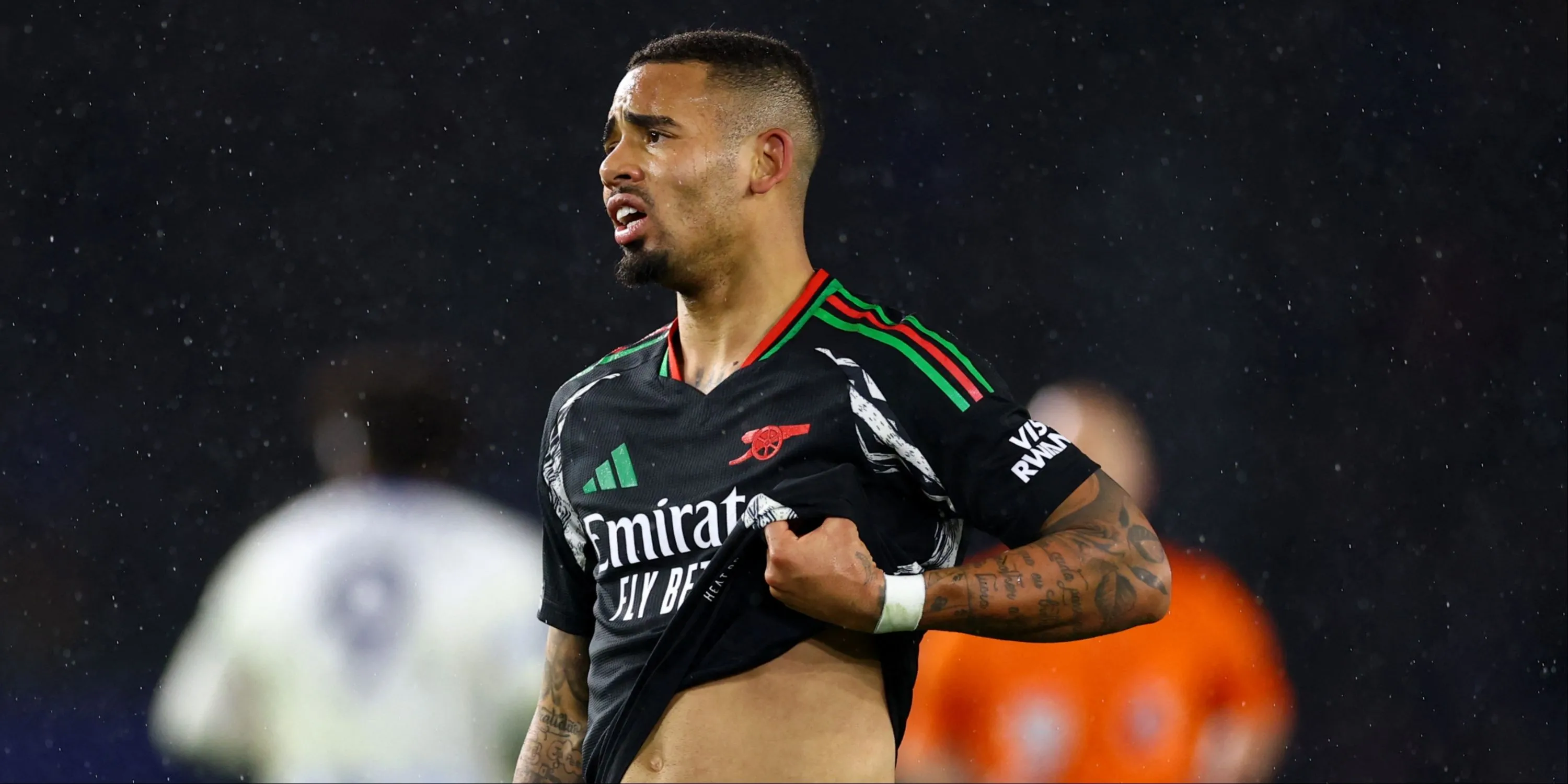 Gabriel Jesus trong trận đấu của Arsenal, tương lai mờ mịt tại Emirates