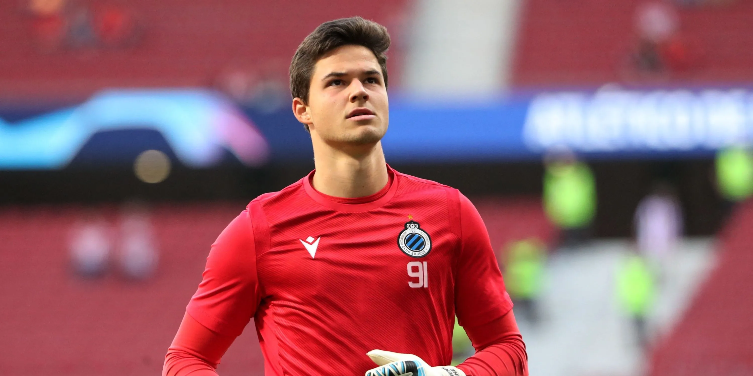 Thủ môn Senne Lammens trong màu áo Royal Antwerp, liệu có phải là tương lai của Manchester United?