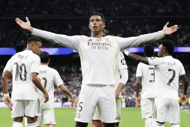 Jude Bellingham ghi bàn cho Real Madrid, khoảnh khắc quyết định tại Champions League.