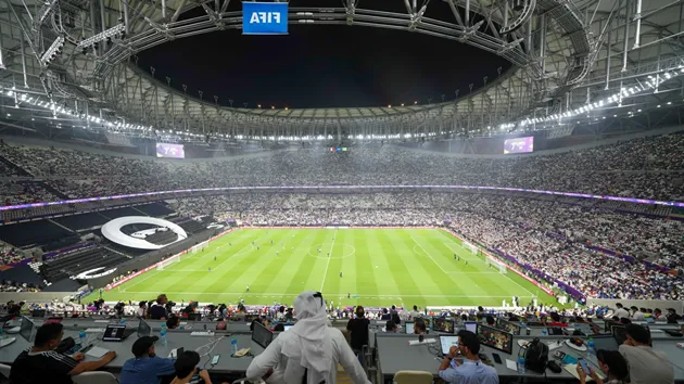 Sân Lusail World Cup 2022 với 88.000 chỗ ngồi và mặt cỏ hybrid đạt chuẩn