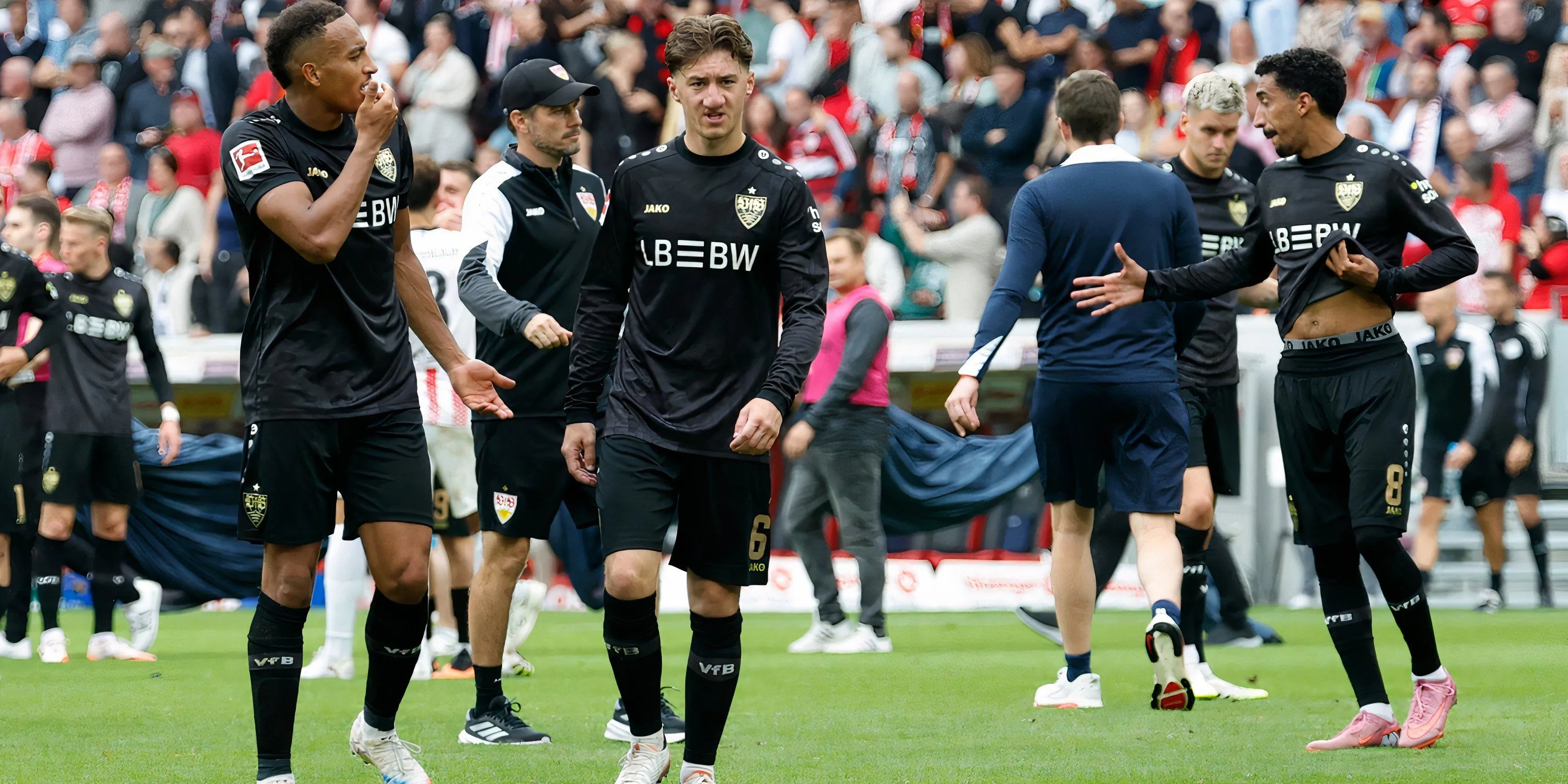 Tiền vệ Angelo Stiller trong màu áo VfB Stuttgart