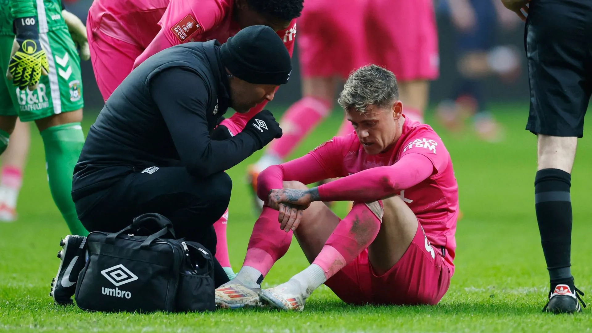 Cầu thủ tấn công Sammie Szmodics của Ipswich Town