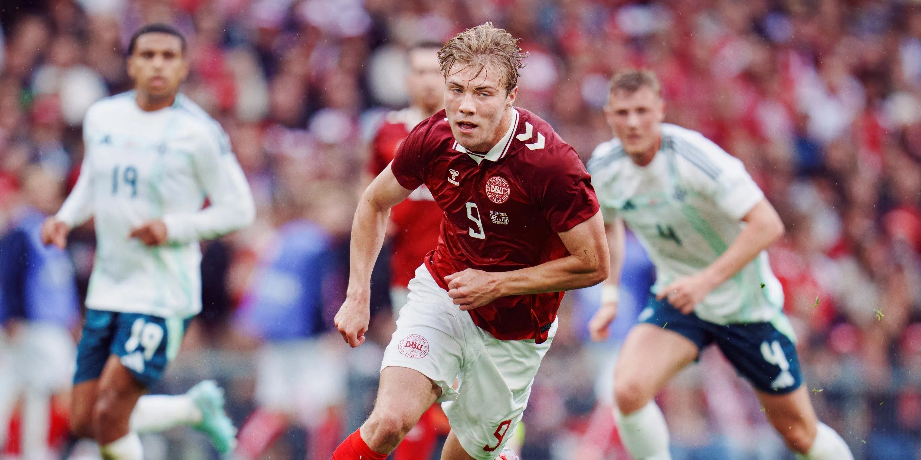 Rasmus Hojlund tại Manchester United - một thời kỳ tương đối khó khăn trong sự nghiệp của anh