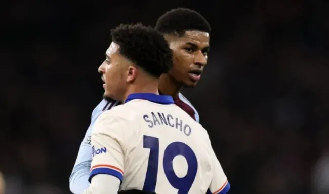 Sancho không thể trở thành Rashford thứ 2 tại Villa