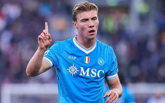 Tiền đạo Rasmus Hojlund trong màu áo Napoli