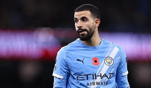 Rayan Ait-Nouri cần được ra sân nhiều hơn thay vì ngồi dự bị ở Manchester City