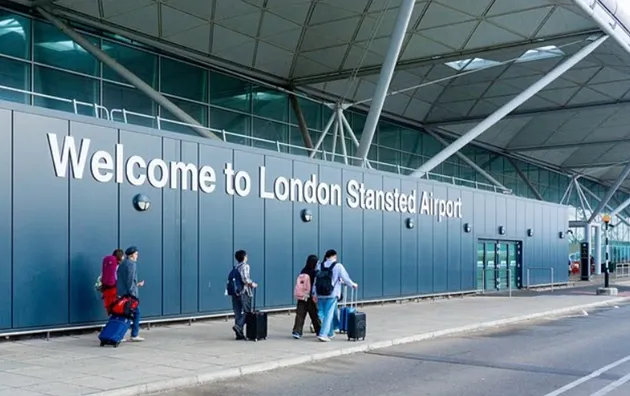 Sân bay Stansted ở London.