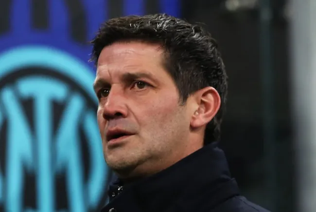 HLV Chivu đánh giá cao Arsenal trước đại chiến.